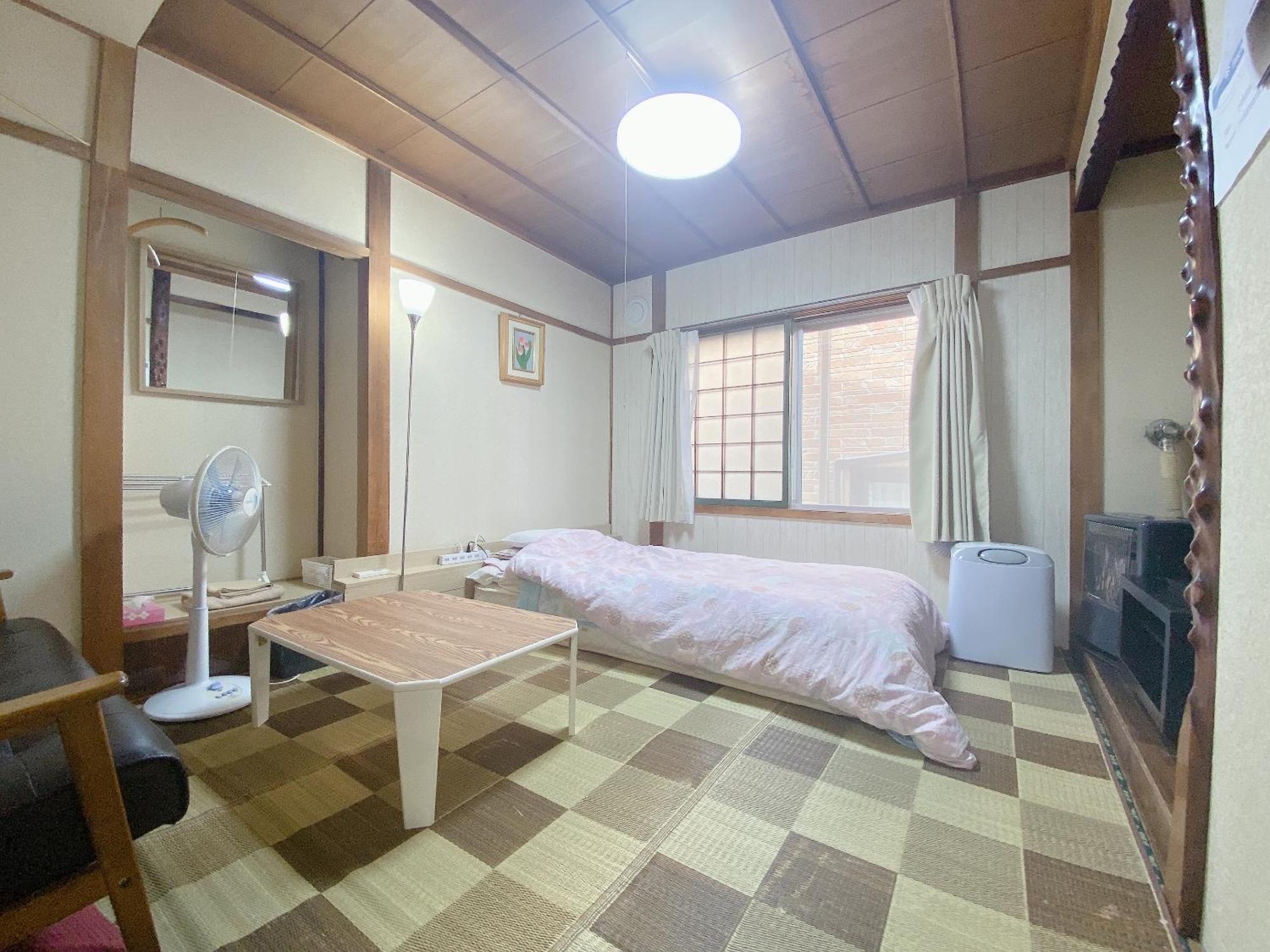 中富良野町 山水旅馆酒店 外观 照片